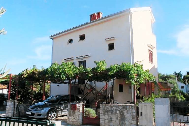 Ferienwohnung  Šibenik
