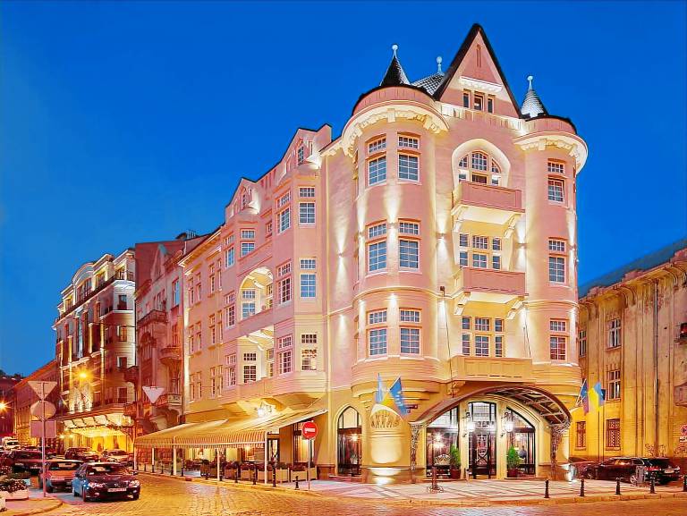 Atlas Hotel in Lviv