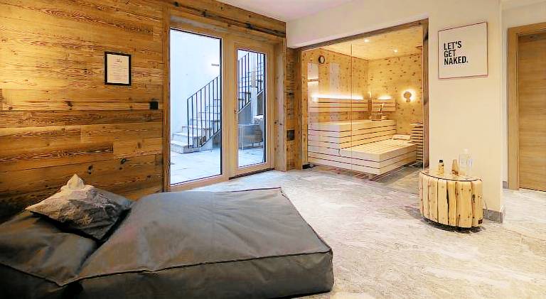 Beautiful chalet with pool | Pets allowed — photo 5