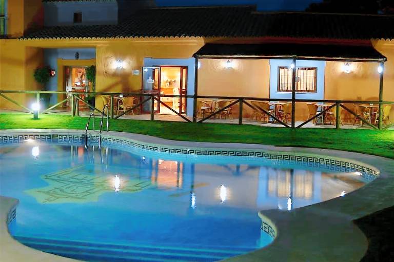 Aparthotel Rota