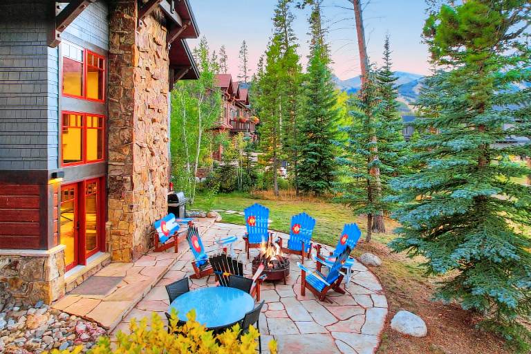 Double Diamond Lodge by the Nordic Ski Trails! Luxury, Views, Foosball, xBox, & Billiards — photo 4