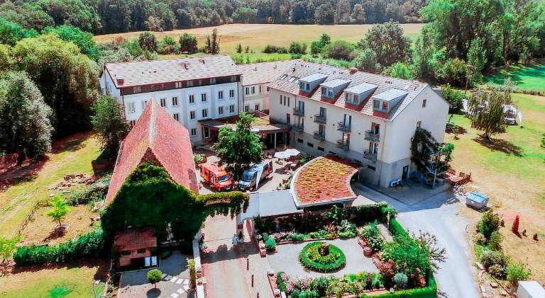 Hotel Restaurant Zeiskamer Muhle