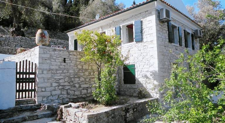 Pleasant villa | Pet-friendly in Paxos