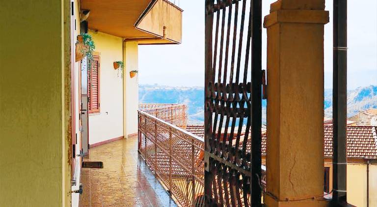Rental apartment with 2 rooms for 4 persons — photo 4