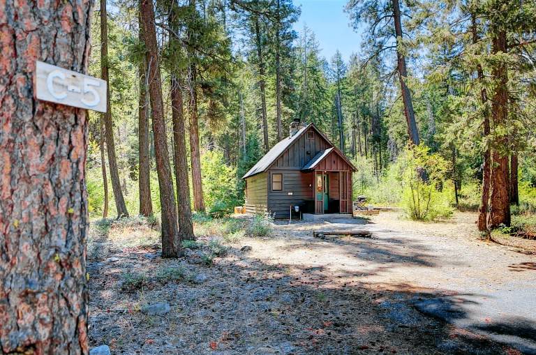 Cabin Mazama
