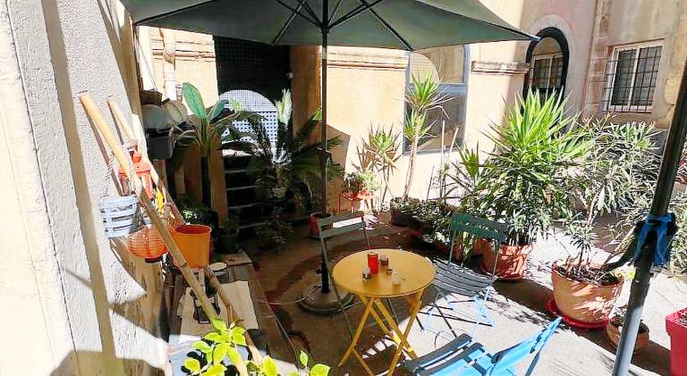 Apartment with patio | Suitable for remote work — photo 5