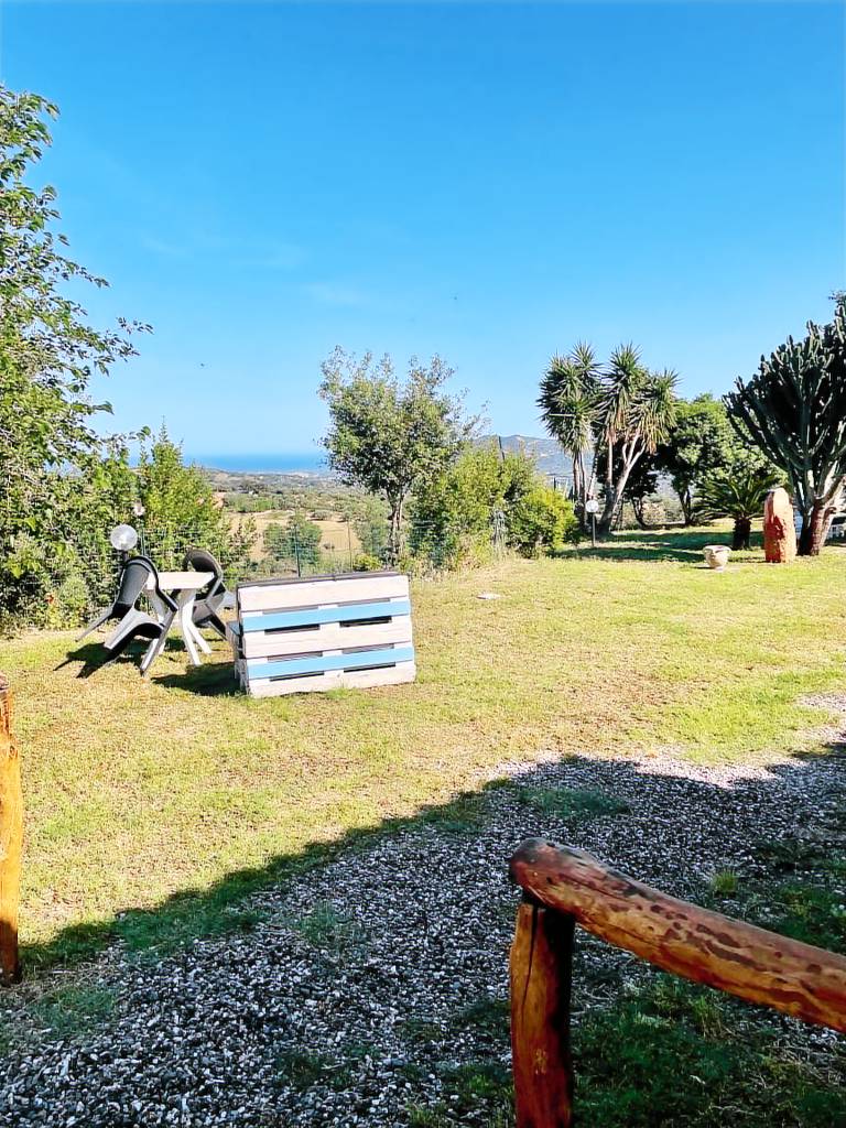 Camera privata Bari sardo