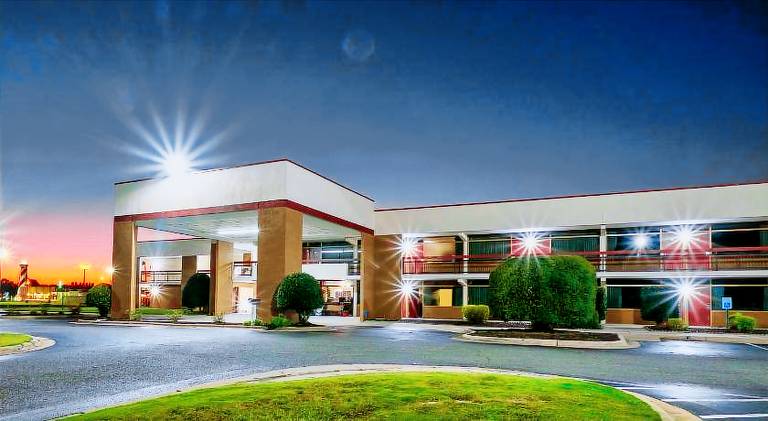 Red Roof Inn Kenly – I-95 — photo 2
