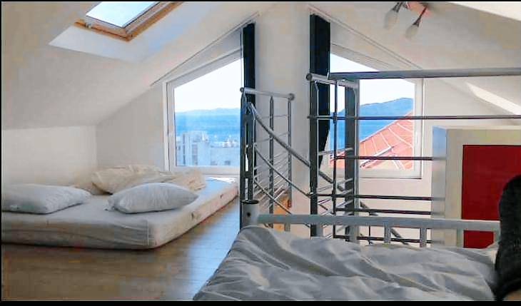 Chalet with grill, patio & yard | Close to the beach | Suitable for remote work | Pet-friendly — photo 2