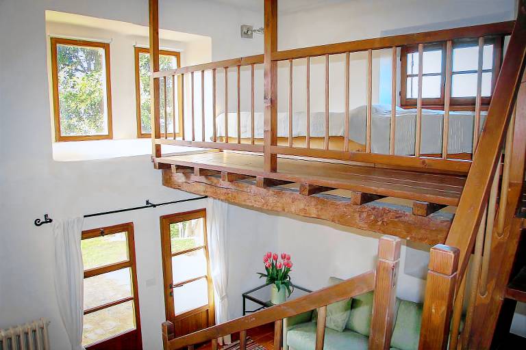 Escape to Charming Marche Italy - Pet-friendly Retreat with Garden & Pool — photo 2