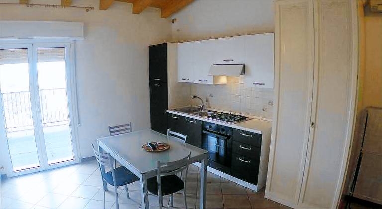 Rental apartment with terrace — photo 3