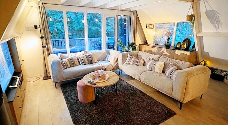House with pool | Pet-friendly — photo 3