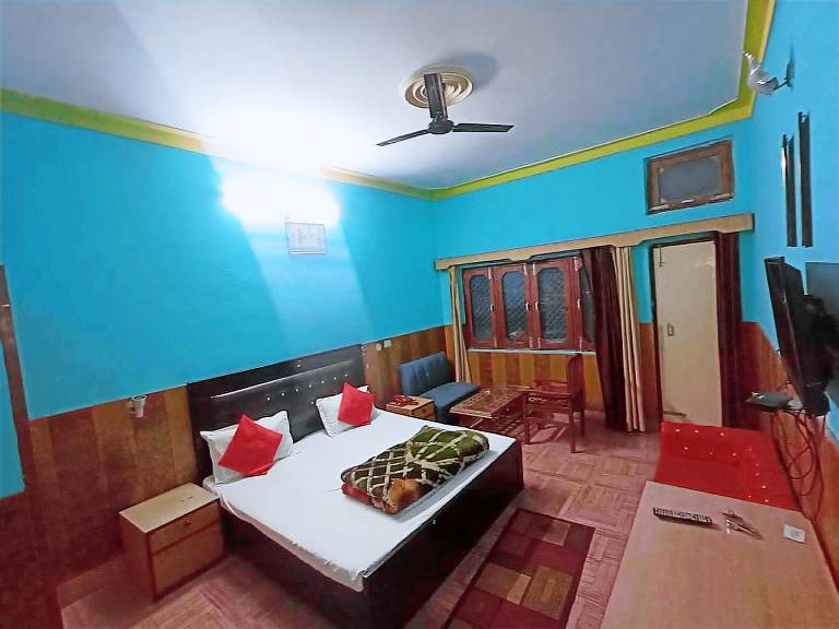 Rental apartment | Pet-friendly in Tehri