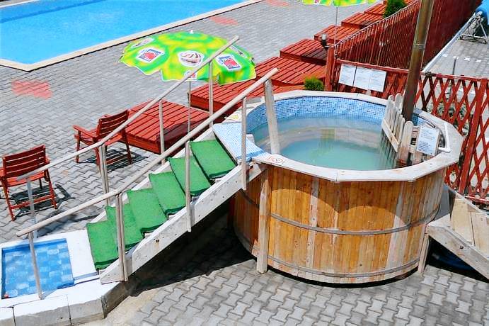 Bed and breakfast  Murgești