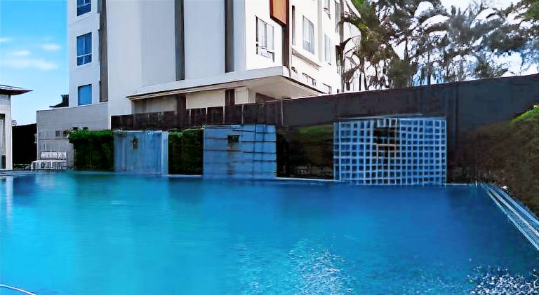Apartment with pool | Pets allowed — photo 2