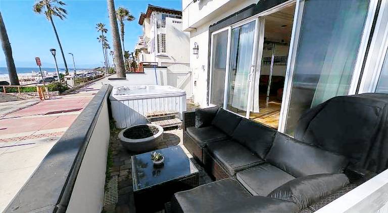 Manhattan Beach Beachfront On The Strand — photo 5