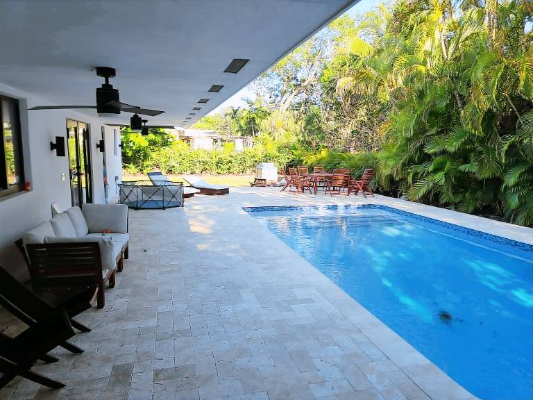 House King's Bay