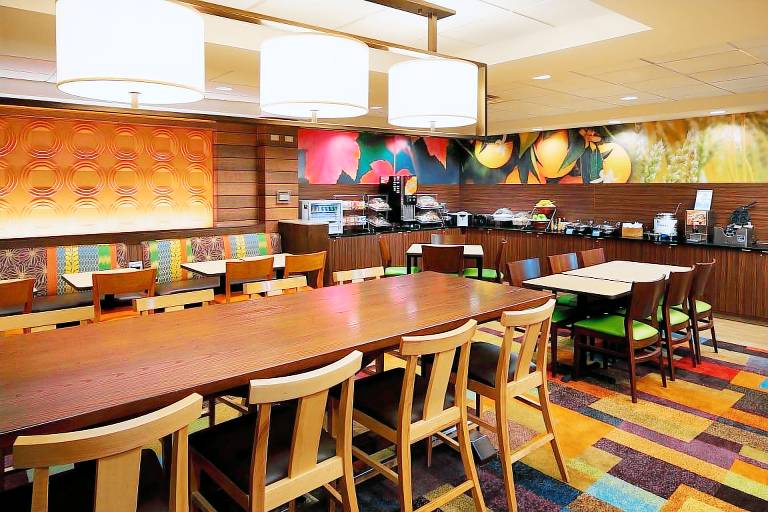 Fairfield by Marriott Inn & Suites Chicago Midway Airport — photo 4