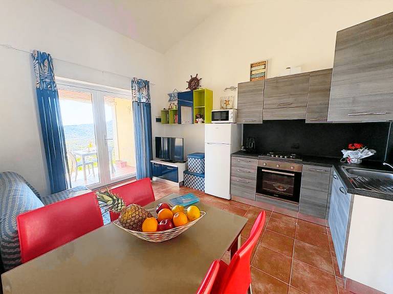 House with yard & terrace | Sea view | Beach nearby | Pets are welcome — photo 5