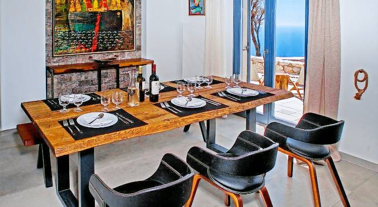 Charming villa with hot tub & pool | Pet-friendly — photo 2