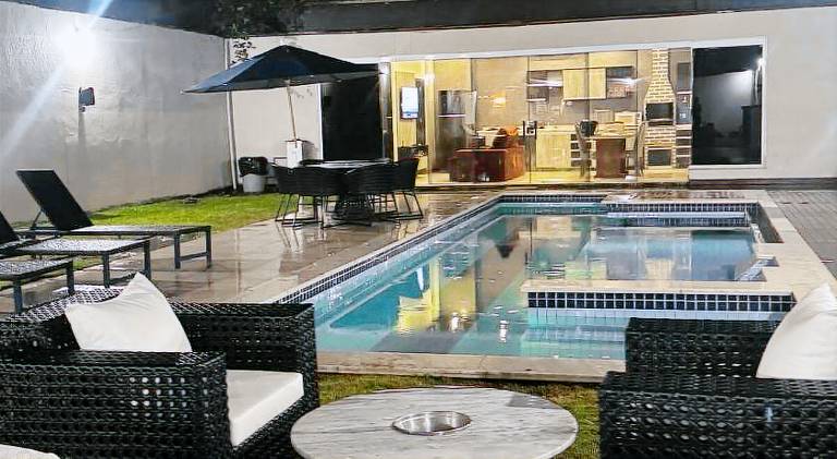 House with pool in Paraty
