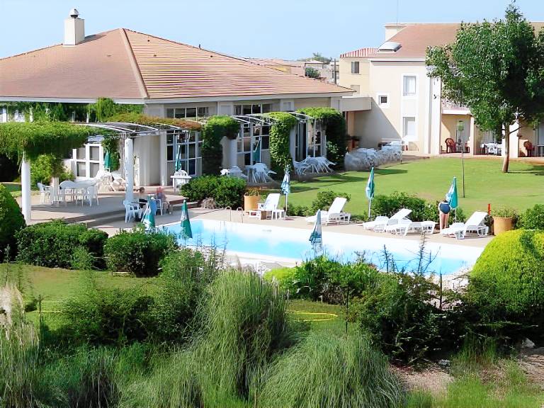 Hotel le Mas des Ponts d Arles