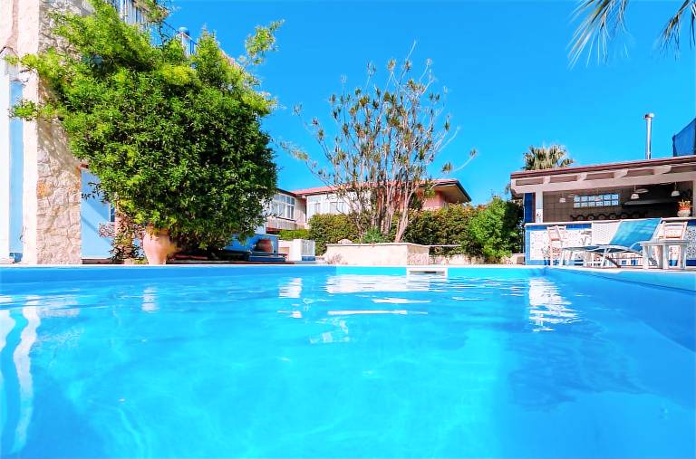Villa Riposto