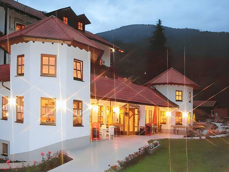 Wellness- und Wohlfuhlhotel Waldeck in Bodenmais