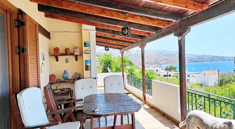 House with 2 rooms for 5 persons — photo 4