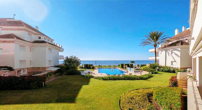 Apt 321 Heaven Beach Apartments Guadalmansa Playa — photo 4