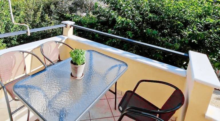 House with BBQ, yard & patio | Beach nearby | Pet-friendly — photo 4