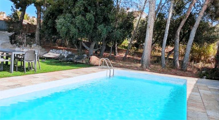House with pool in El Vendrell