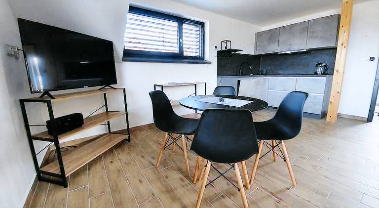 Holiday apartment with hot tub — photo 5