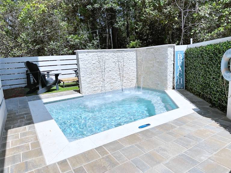 House Seacrest