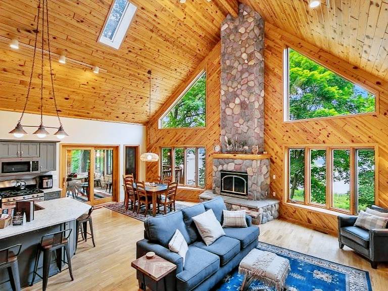 Cabin Crosby