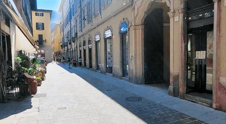 Nice holiday apartment | Close to Como Cathedral | Pets are welcome — photo 4