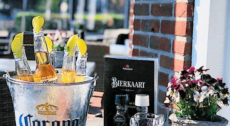 Slapen bij de Buurvrouw