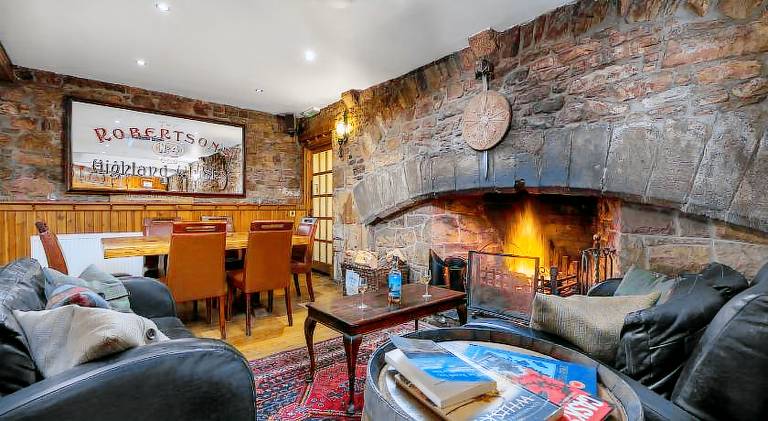 Dornoch Castle Hotel — photo 2