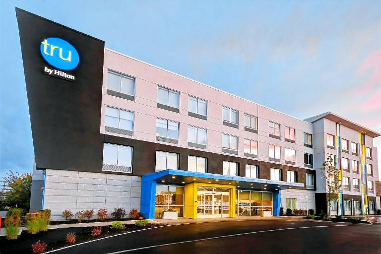 Tru by Hilton Concord in Concord, NH