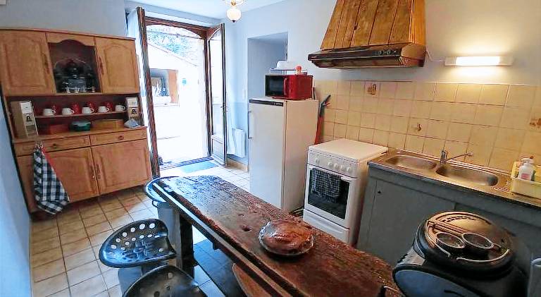 House with 2 rooms for 6 persons — photo 2