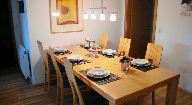 Holiday apartment with BBQ, terrace & yard — photo 4
