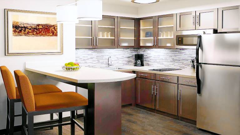 1 Bdrm Suite 1 King Nonsmoke