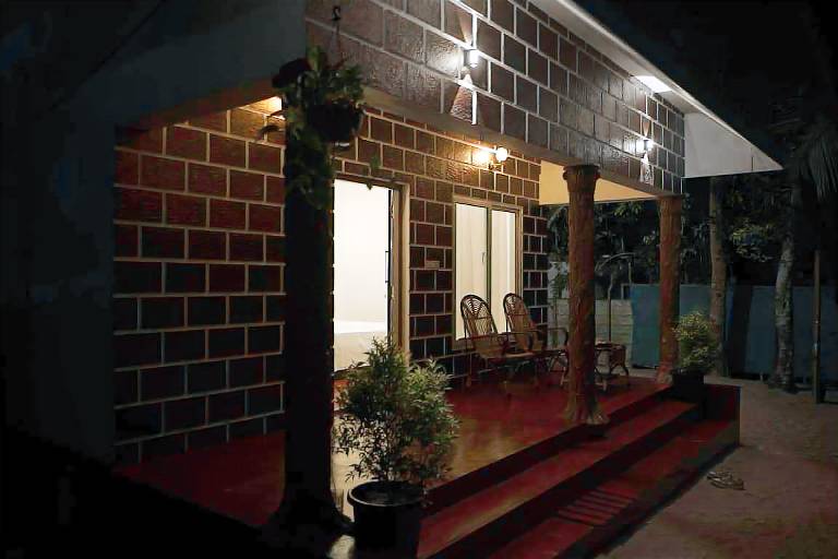 Holiday apartment with patio — photo 3