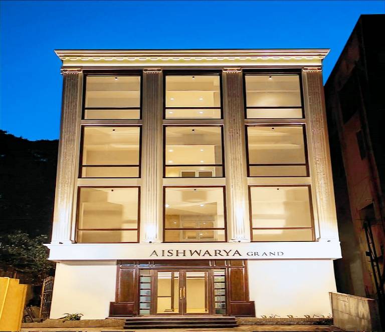 G R B Hotels Aishwarya Grand