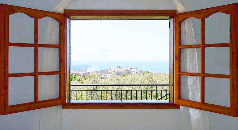 View of the Castle and the Sea 1 — photo 3