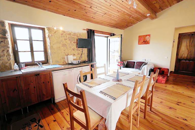 Fully equipped gite with patio | Pets allowed — photo 2