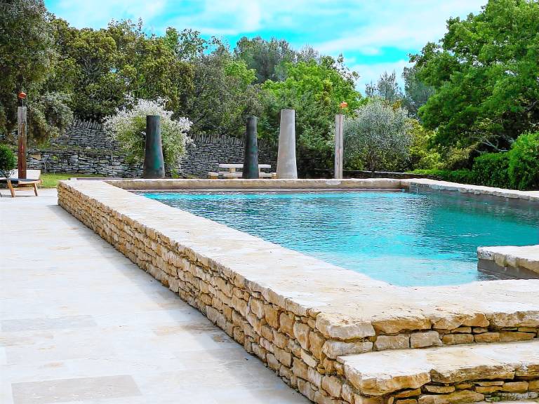 Stunning stone house with pool near Gordes — photo 2