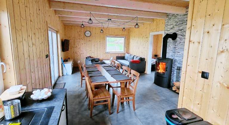 Vacation home with sauna, patio & yard — photo 3