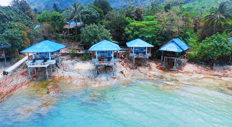 Serviced apartment with barbecue, yard & terrace | Beach nearby | Pets allowed — photo 5