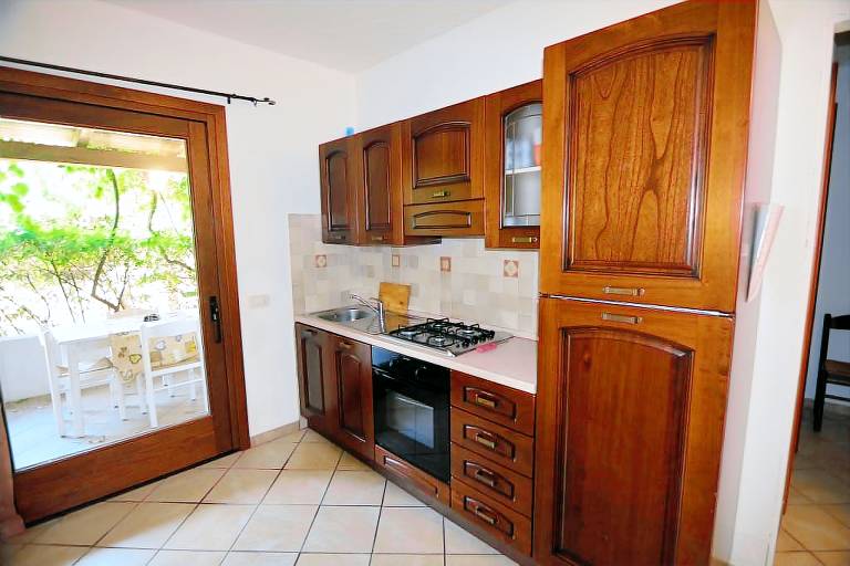 Pleasant rental apartment with BBQ, yard & terrace | Pets allowed — photo 5